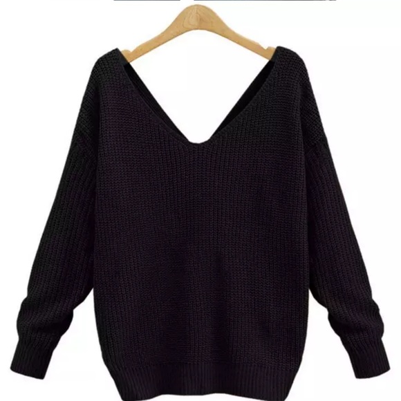 1 LEFT! Black Twist Back Knot Sweater - Picture 3 of 5